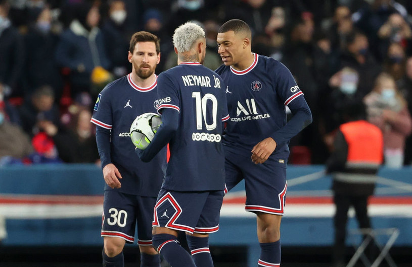 Lionel Messi, Neymar, Kylian Mbappe /John Berry /Getty Images