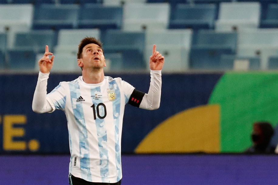 Lionel Messi podczas spotkania z Boliwią /PAP/EPA/SEBASTIAO MOREIRA /PAP/EPA