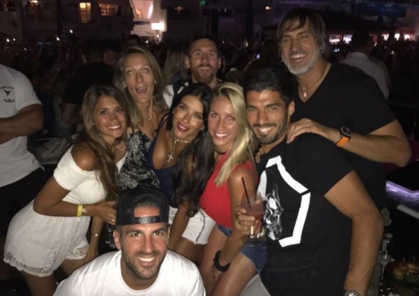 Lionel Messi z przyjaciółmi na wakacjach /@luissuarez9 /Instagram