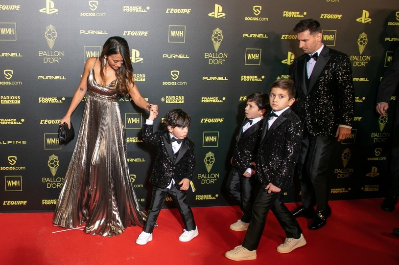 Lionel Messi z rodziną /Aurelien Meunier /Getty Images
