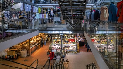 Lipiec ze sklepową drożyzną. O ile więcej płacimy? 