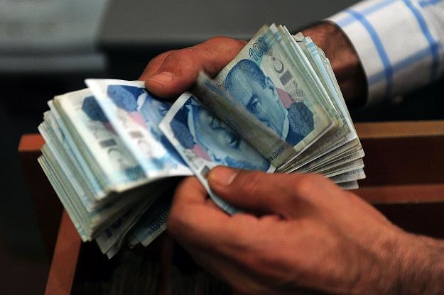 Lira najtańsza w historii po utrzymaniu stóp proc. w Turcji bez zmian /AFP