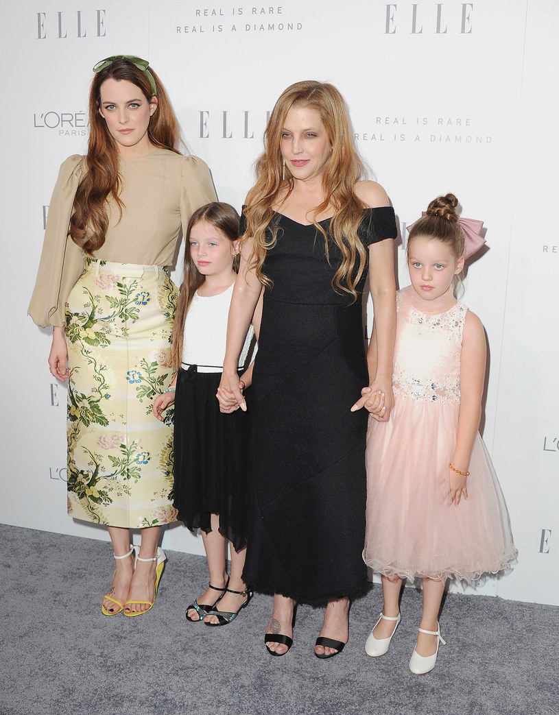 Lisa Marie Presley po rozwodzie i odwyku mieszkała z córkami /Getty Images