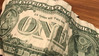 Lista państw ułatwiających pranie pieniędzy nie zostanie rozszerzona 