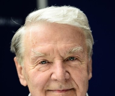 Lista ról, którymi podbił serca widzów, jest długa. Pułkownik Krzysztof Dowgird z "Czarnych chmur", doktor Karol Stelmach z "Czterdziestolatka", pułkownik Wareda z "Kariery Nikodema Dyzmy", marszałek Kmita z "Królowej Bony", bankier Kramer z "Vabanku" czy Krzysztof Kalinowski z "Siedliska" to tylko niektóre.

Zresztą nie musiał grać głównych bohaterów, by utkwić w pamięci widzów. Przykładem jest Hubert Ornel, wypowiadający w "Stawce większej niż życie" zdanie: "W Paryżu najlepsze kasztany są na placu Pigalle". - Może tylko "ucho od śledzia" przebiło to słynne powiedzenie. Chyba dlatego, że widzowie do dziś utożsamiają mnie z "Vabankiem" - wyjaśnia obchodzący 80. urodziny Leonard Pietraszak.