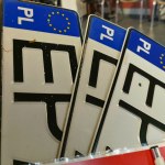 Lista zakazanych tablic na 2026 rok. Za te numery grozi wysoka kara