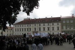 Litwa: Protest rodziców polskich dzieci 