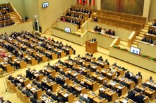 Litwa: Sejm apeluje o zmianę strategii wobec Rosji