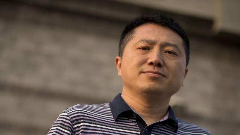 Liu Hu po rozwikłaniu zagadki seryjnych morderstw był ulubieńcem władz. Potem jednak wziął się za polityków... /japantimes /materiały prasowe