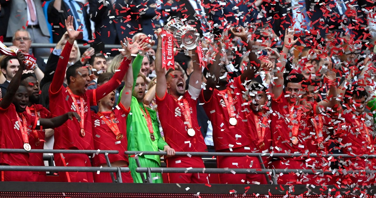Liverpool z Pucharem Anglii. Konieczne były rzuty karne