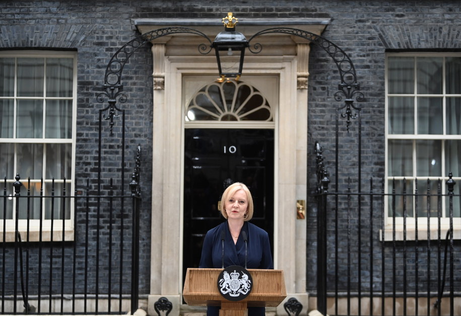 Liz Truss na Downing Street 10 /NEIL HALL /PAP/EPA