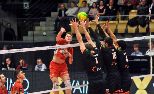 LM siatkarzy: Jastrzębianom grozi walkower. "Zdrowie zawodników najważniejsze"