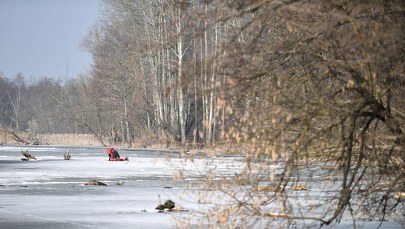 Lód załamał się pod dziećmi. Do rzeki wpadło dwóch ośmiolatków