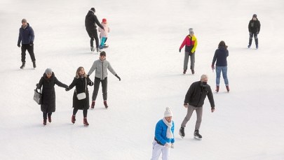 Lodowisko na placu Litewskim wraca po 15 latach. Ile za bilet?
