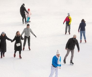 Lodowisko na placu Litewskim wraca po 15 latach. Ile za bilet?