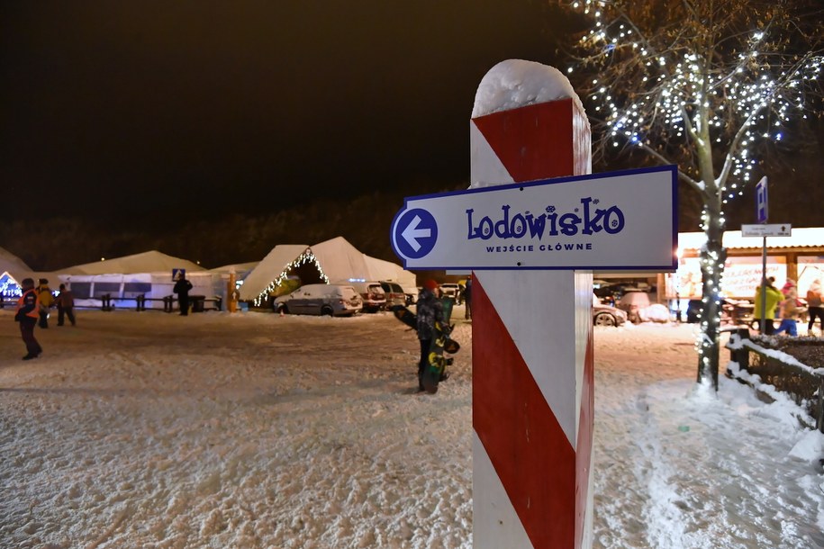 Lodowisko w Bałtowie / 	Piotr Polak    /PAP