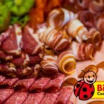 wędliny Lodówka pełna za grosze? Biedronka przecenia wędliny aż o 31%!