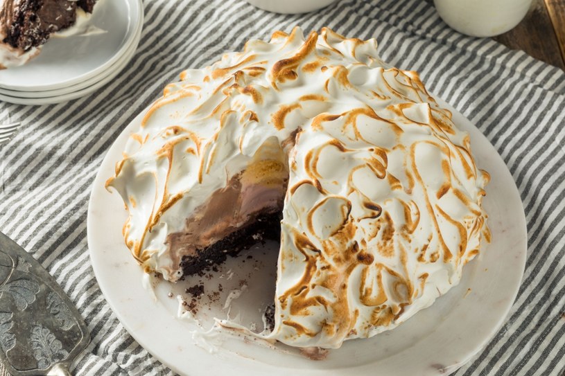 Lody z bezą /123RF/PICSEL