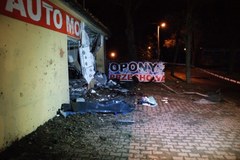 Łódź: 2 osoby zginęły w wypadku samochodowym