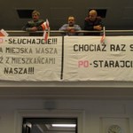 Łódź: Awantura na sesji rady miasta. Mieszkańcy chcą odwołać panią prezydent