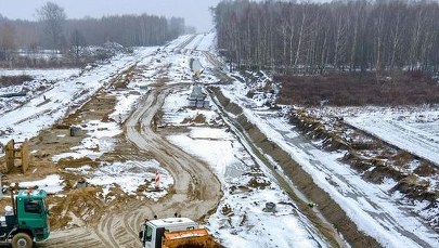 Łódź: Budowa przedłużenia Trasy Górna za półmetkiem