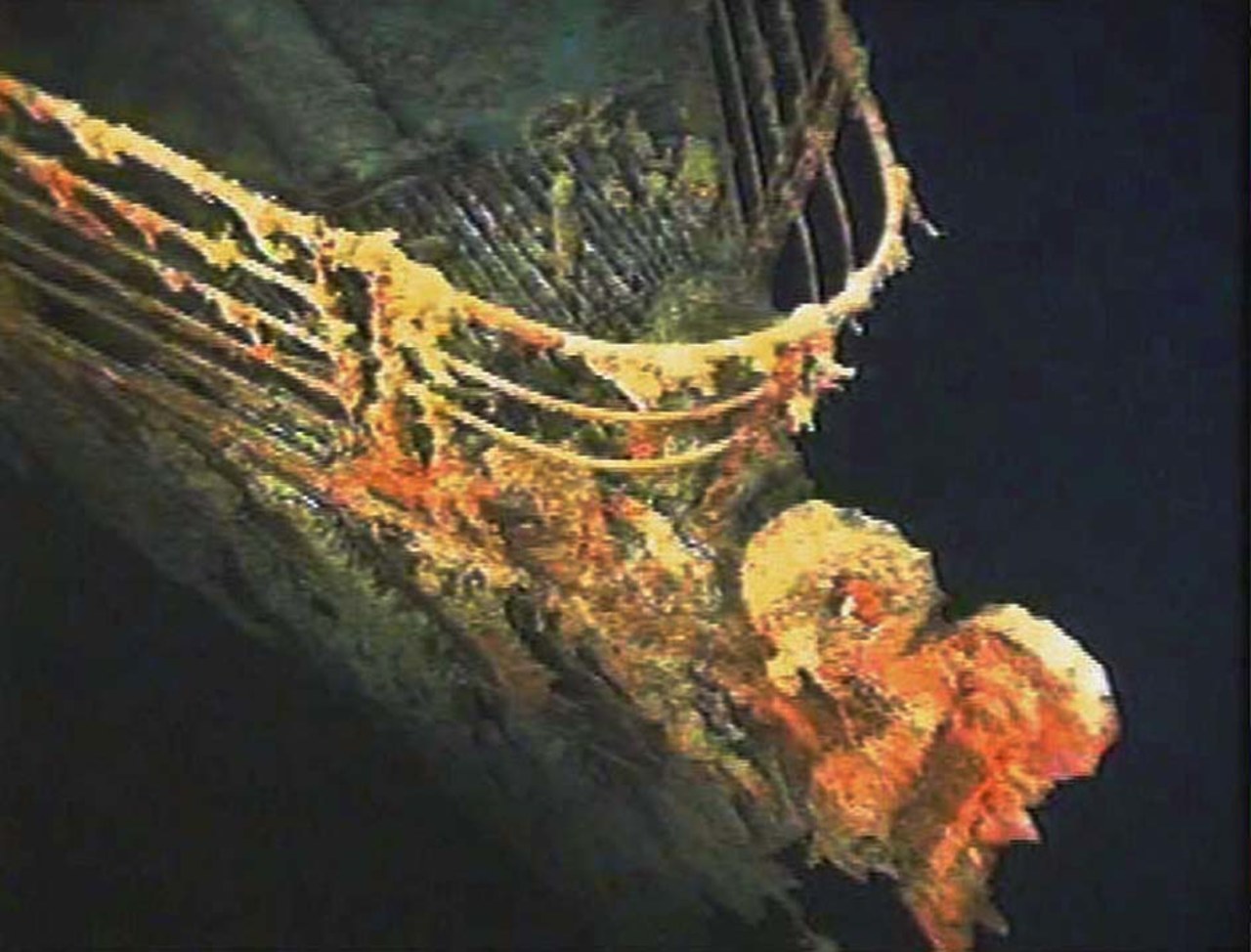 Łódź podwodna z turystami zaginęła na Atlantyku. Płynęła do Titanica