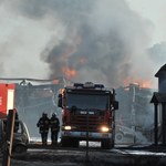 Łódź: Seria eksplozji w płonącej rozlewni rozpuszczalników