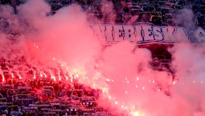 Łódź: To był mecz podwyższonego ryzyka. Ranny policjant i kibic z urazem