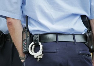 Łódź: Udawał policjanta i prokuratora. Wyłudził prawie 650 tys. zł 