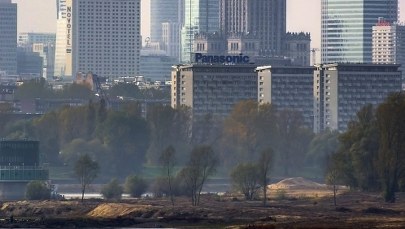 Łódź zatonęła na Wiśle w Warszawie. Poszukiwania mężczyzny