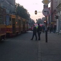 Łódź: Zderzenia dwóch samochodów z tramwajem