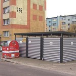Łódź: Zwłoki noworodka na śmietniku. Rodzice usłyszeli zarzuty