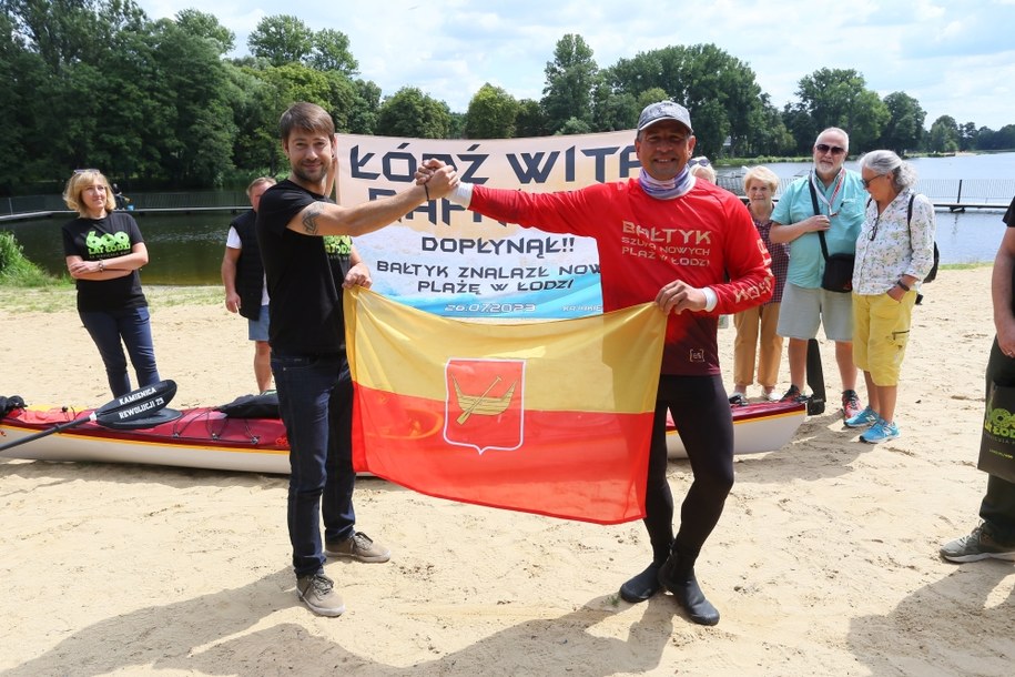 Łódzki kajakarz pokonał 800 km z Dziwnowa do Łodzi "pod prąd" /lodz.pl /Materiały prasowe