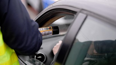 Łódzkie: Kierowca z blisko 4 promilami zatrzymany przez świadka