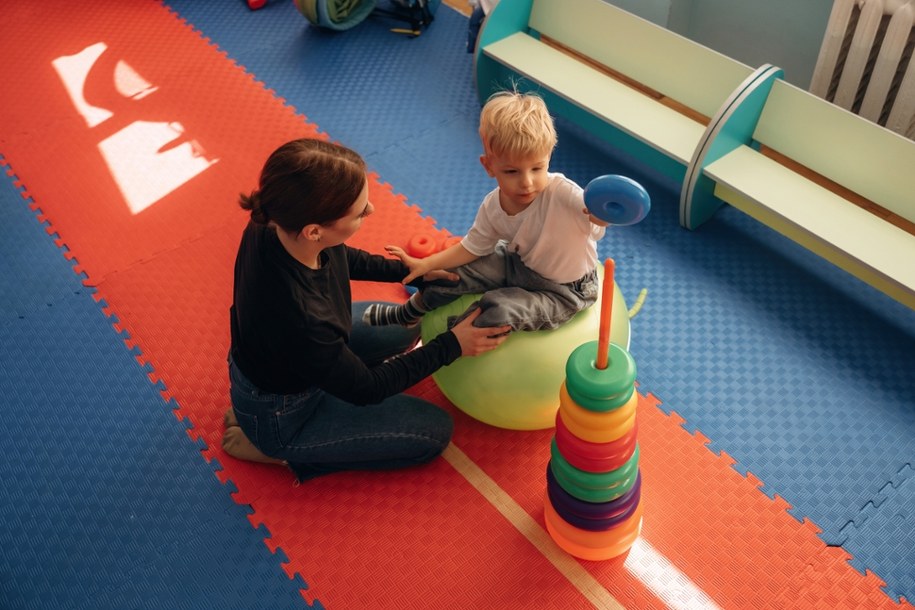 "Dzieci stracą dostęp do terapii". Alarm łódzkich organizacji