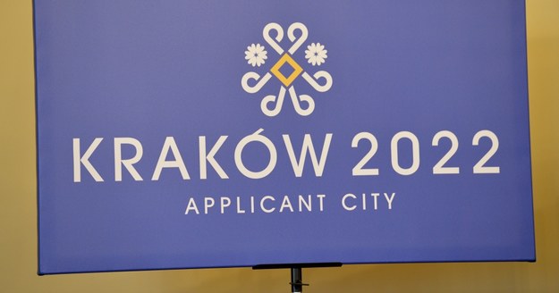 Logotyp Krakowa jako miasta zgłaszającego się do organizacji Zimowych Igrzysk Olimpijskich w 2022 roku /Jacek Bednarczyk /PAP