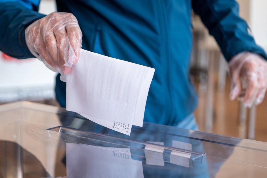 Lokal Obwodowej Komisji Wyborczej w Miejskim Centrum Kultury na ul. Parkowej w Aleksandrowie Kujawskim /\Tytus Żmijewski /PAP