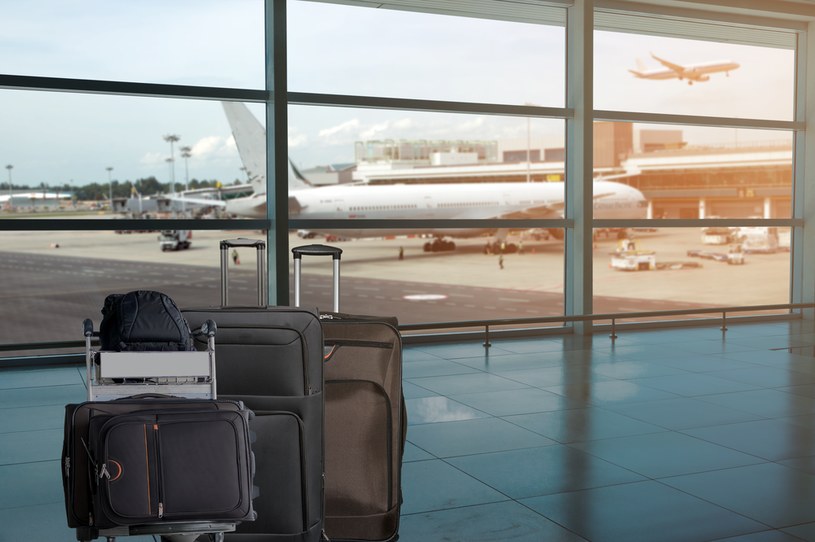 Lokalizator GPS pomoże znaleźć twój zagubiony bagaż na lotnisku. /123RF/PICSEL