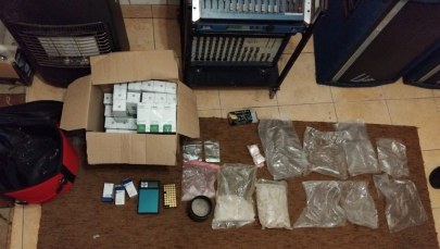 Lokalny działacz Konfederacji aresztowany. Miał amunicję i mefedron 