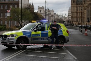 Londyn: Strzelanina przed parlamentem