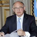 "Londyn wysłał okręt atomowy na Falklandy"