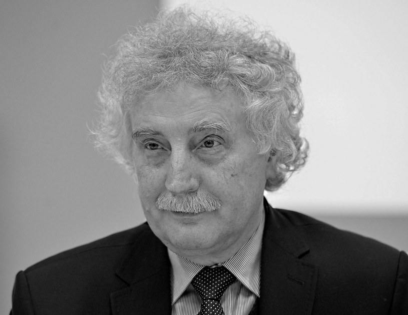 Longin Komołowski zmarł w wieku 68 lat /Radek Pietruszka /PAP