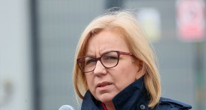 Los Hennig-Kloski wisi na włosku. Koalicjanci stawiają sprawę jasno