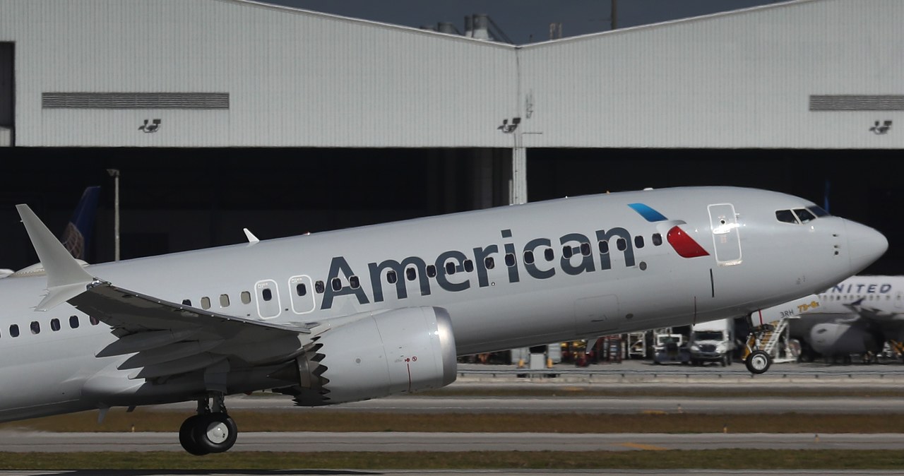 Lot American Airlines 718, Boeing 737 Max startuje z lotniska Miami International Airport w kierunku Nowego Jorku La Guardia /AFP