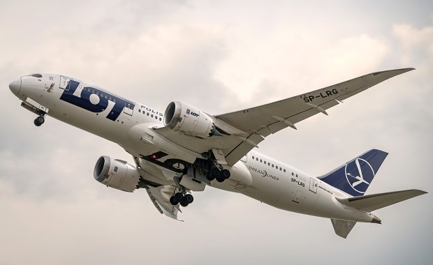 LOT odwołuje kolejne rejsy. "W związku z sytuacją na Bliskim Wschodzie..."