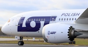 LOT przegrał na ostatniej prostej. Przejęcia nie będzie