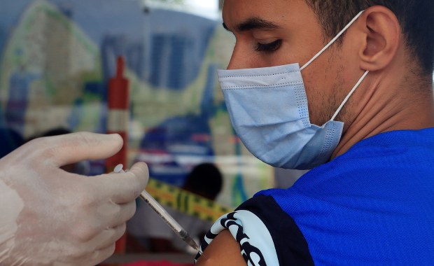 Loteria Narodowego Programu Szczepień. Rozlosowano dwa samochody