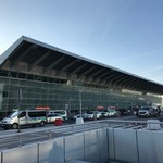 Lotnisko Chopina: Do Warszawy przyleciał pasażer z podejrzeniem malarii
