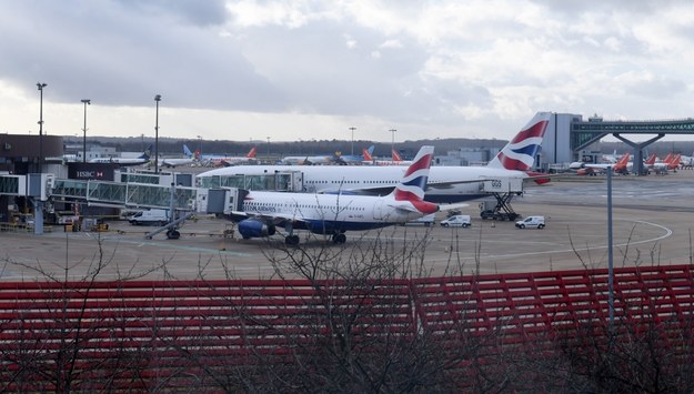 Lotnisko Gatwick /FACUNDO ARRIZABALAGA /PAP/EPA