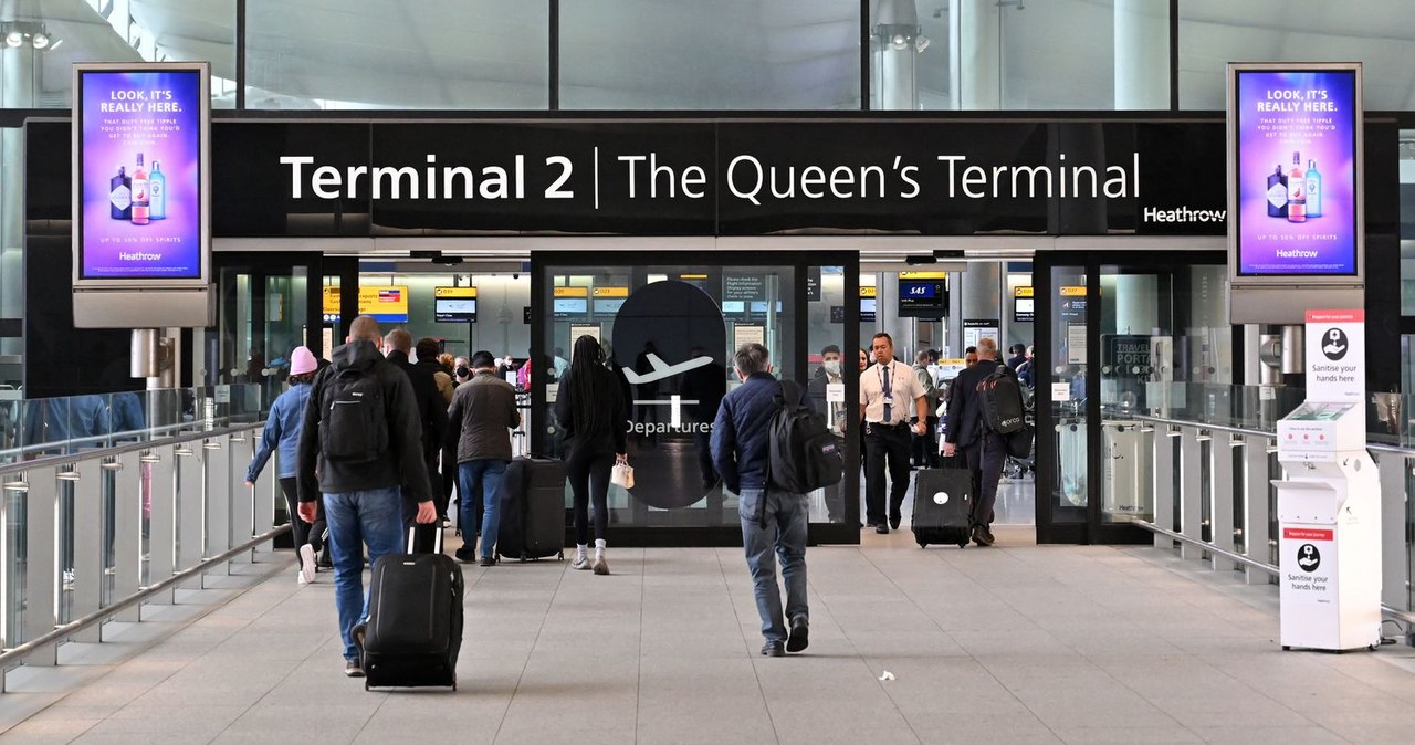 Lotnisko Heathrow w Londynie, Terminal 2 /AFP